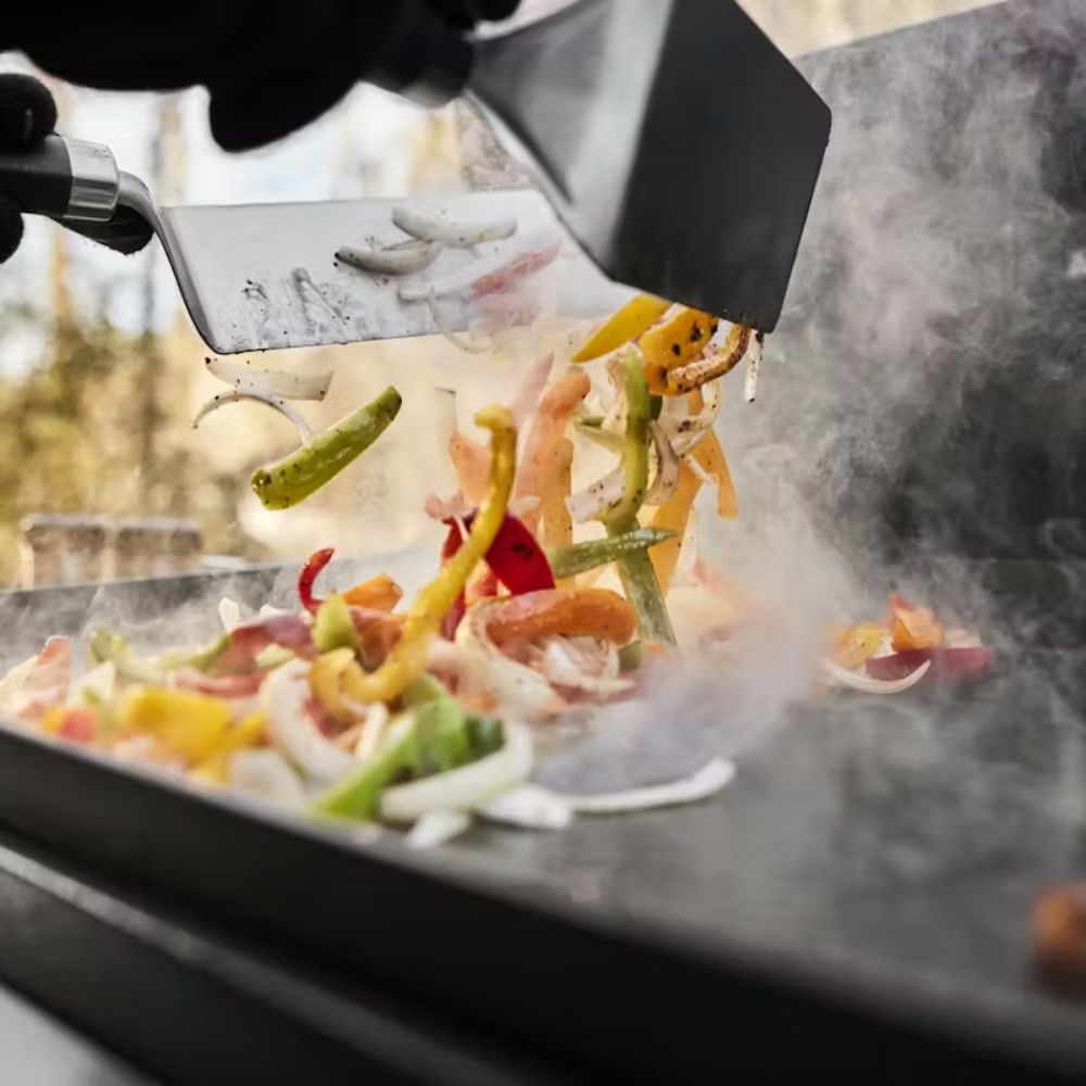 Weber 3-Burner 76cm Slate GPD Premium Griddle Barbecue - 1500542